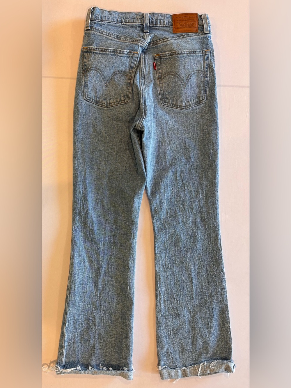 LEVI’S Ribcage High Rise Light Blue Light Wash Straight Leg Women's Jeans Sz 27 - Picture 4 of 14